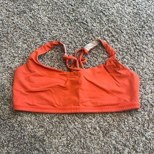 Lululemon Free to Be bra